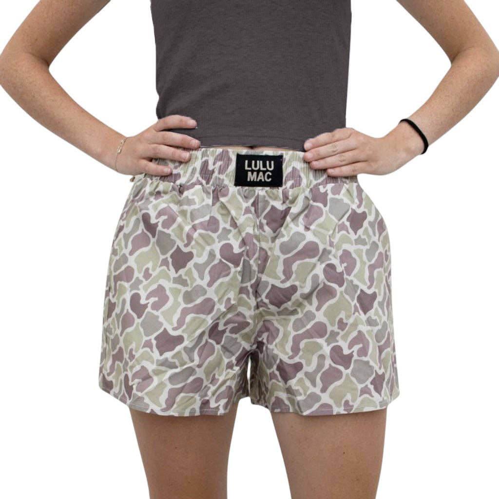 LULU MAC LIGHT CAMO BOXER SHORT: GREEN CAMO