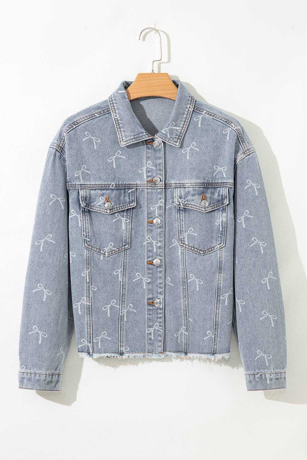 Bow Knot Print Light Wash Raw Hem Denim Jacket