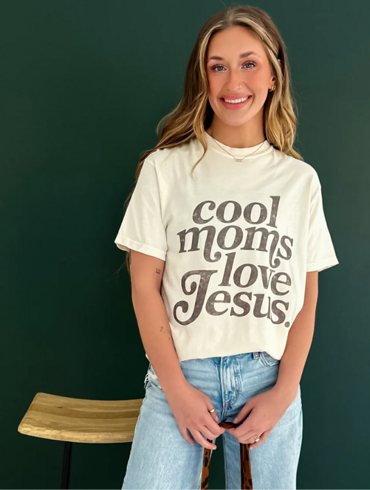 Cool Moms Love Jesus Tee: Ivory
