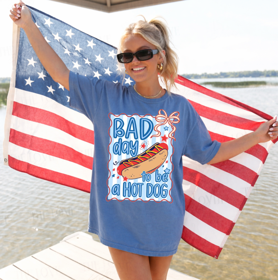 Bad Day to be a Hot dog Sweatshirts & T-Shirts : GILDAN T Shirt / Adult 2XL