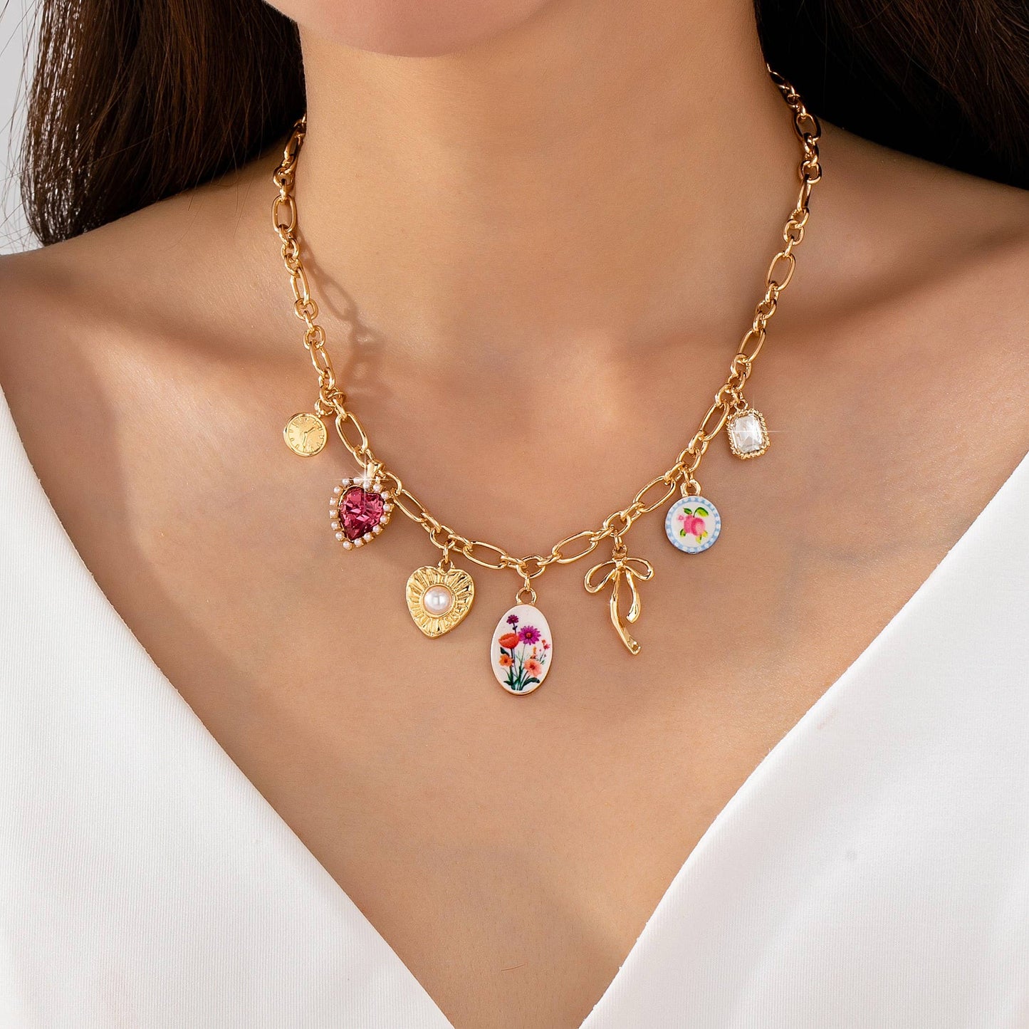 Vintage Bow Porcelain Multi-Charm Link Necklace in Gold