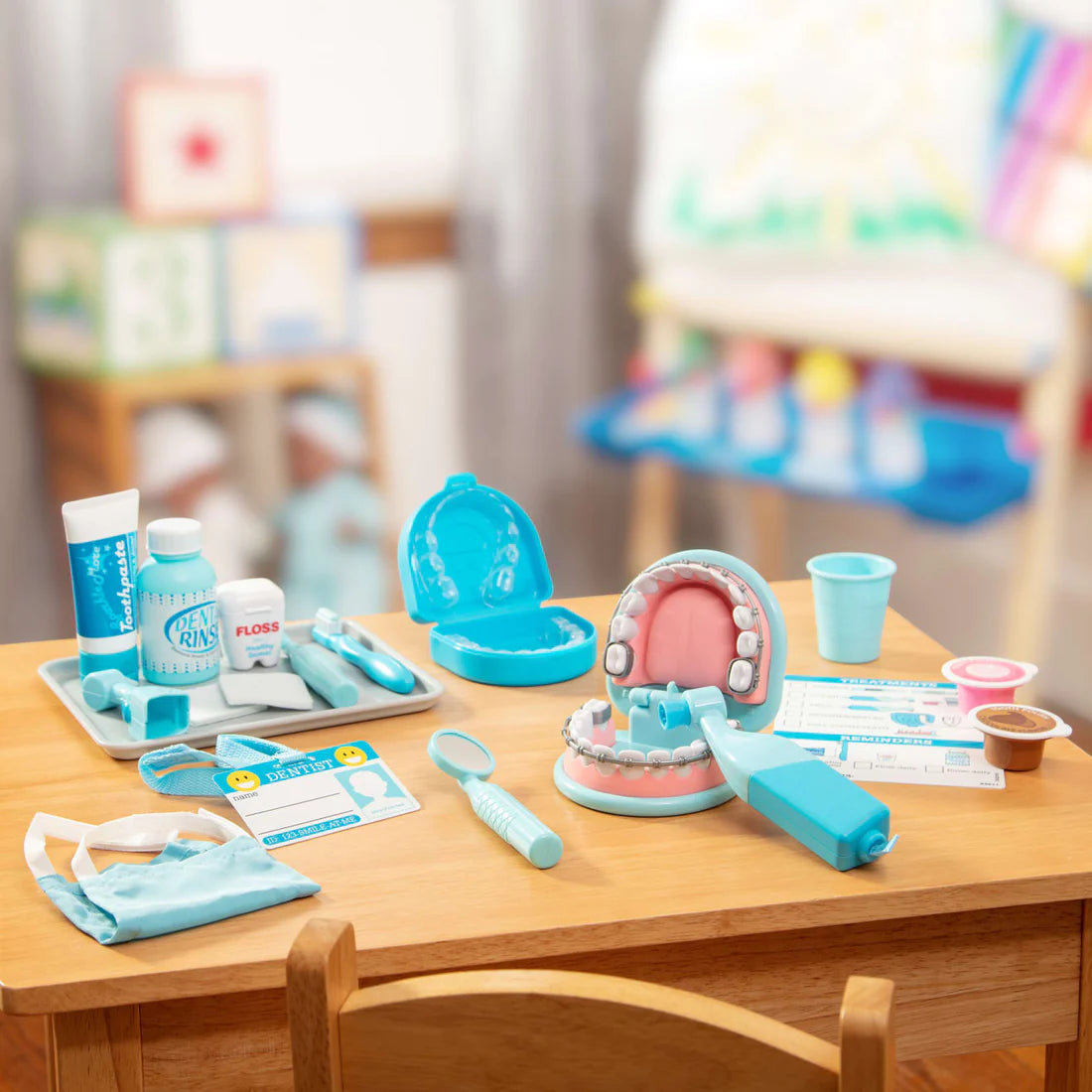 Melissa & Doug Super Smile Dentist Playset