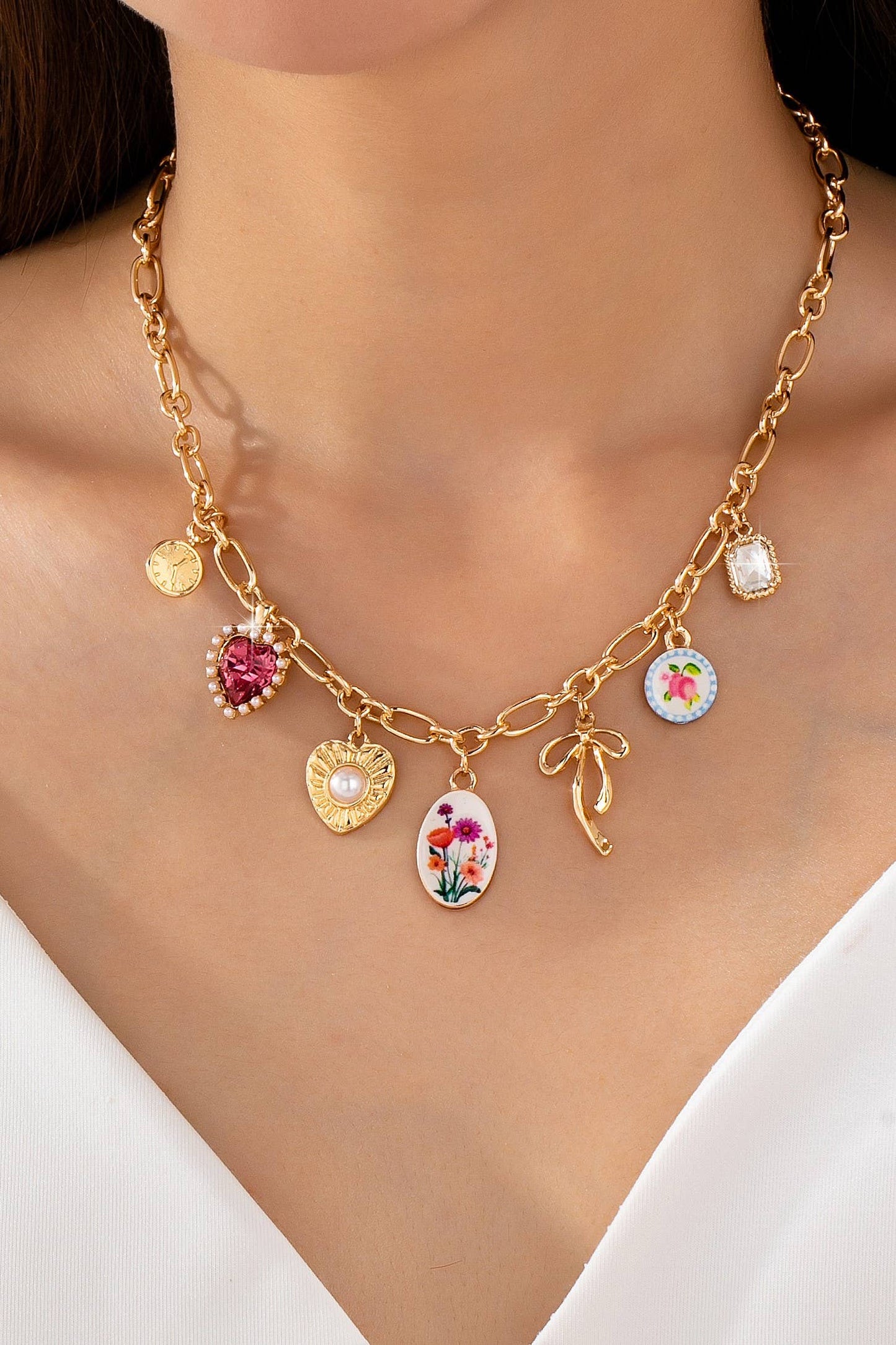 Vintage Bow Porcelain Multi-Charm Link Necklace in Gold