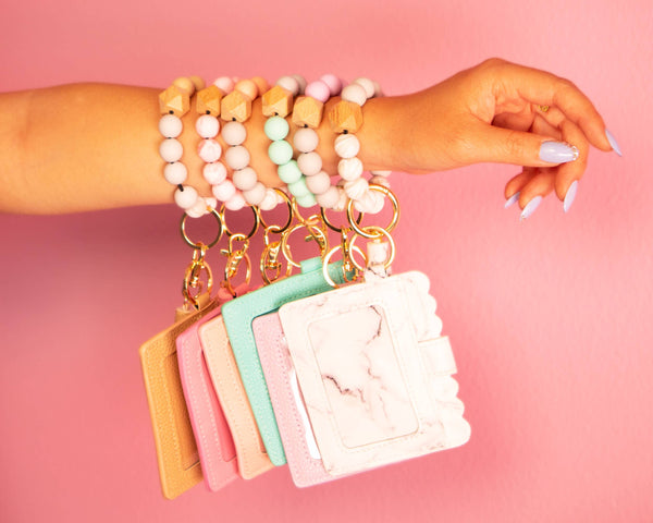 Beaded Bracelet Card Holder with Tassel Set