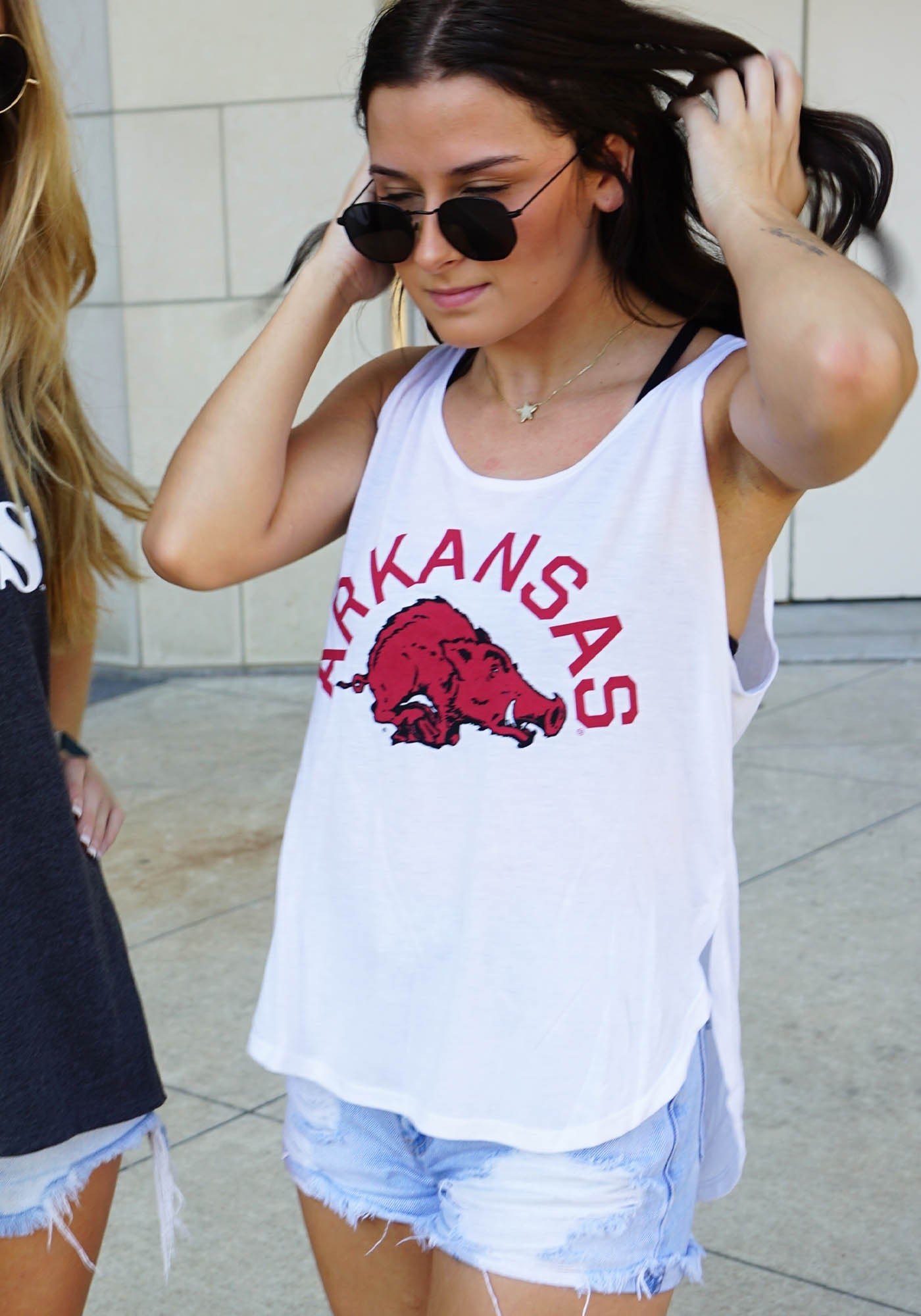 ST Razorback white tank top