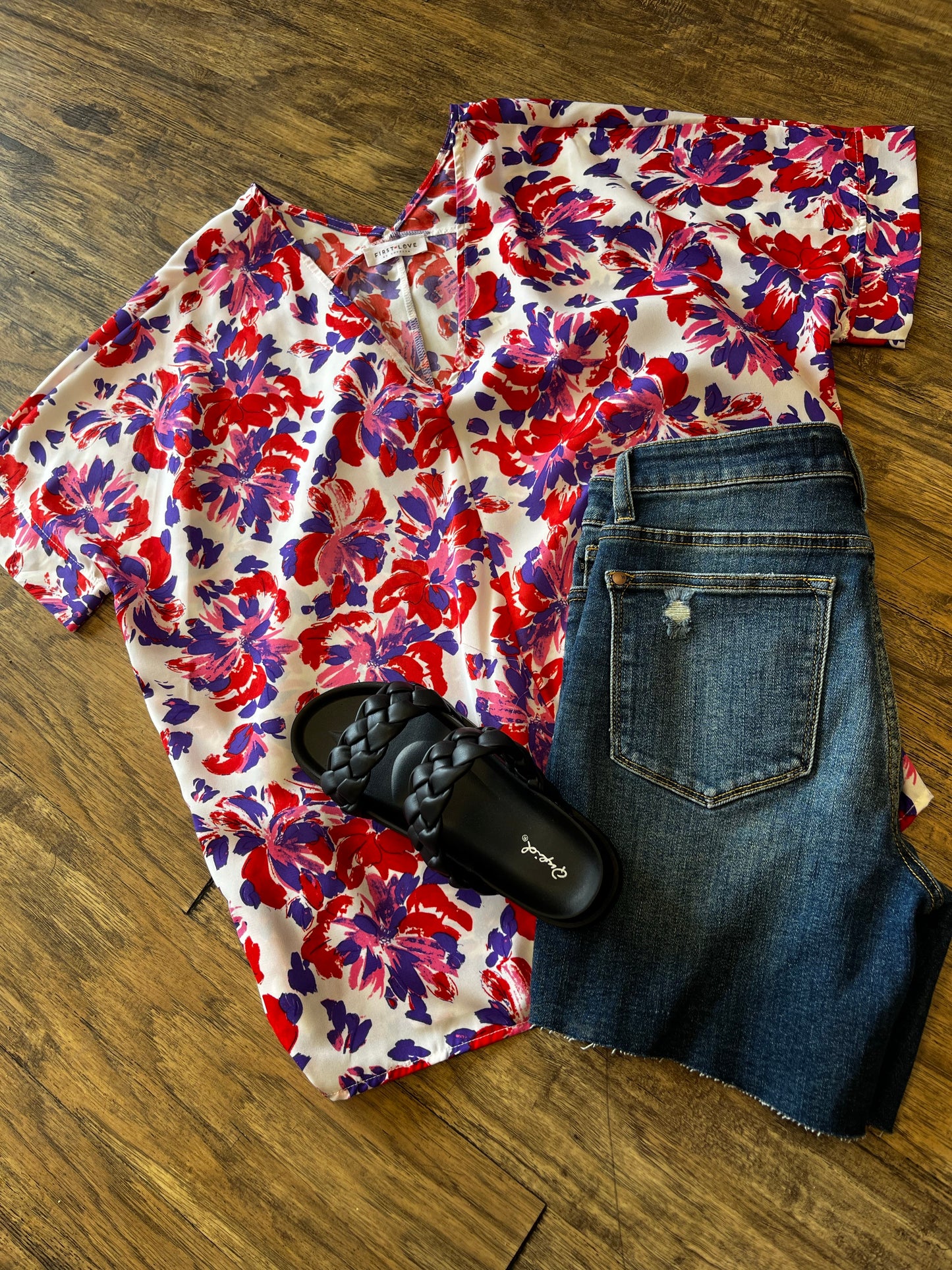 Floral Print Short Sleeve V Neck