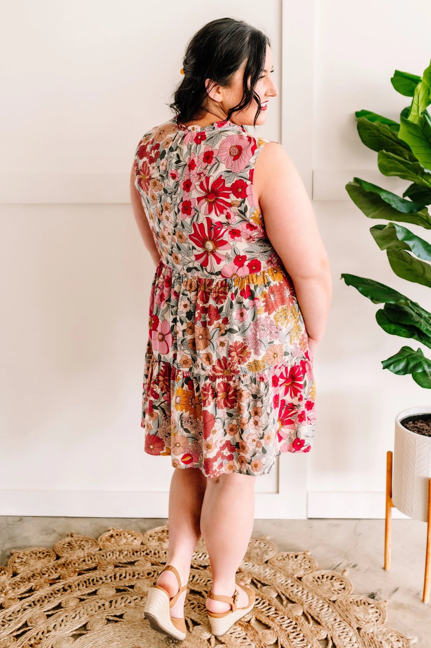 Ruffle Collar Floral Print Dress - Plus Size